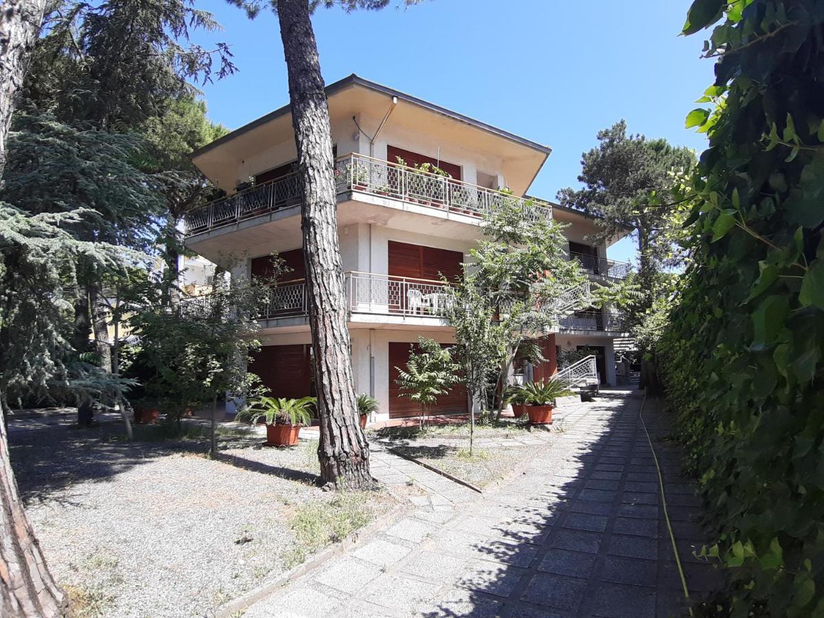 Appartamenti Estivi Lignano Sabbiadoro Extérieur photo